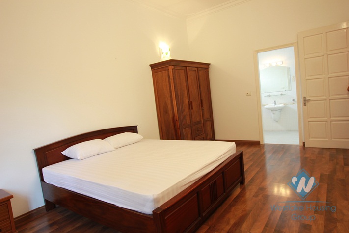 Beautiful house with nice garden for lease in Au co st, Tay Ho District